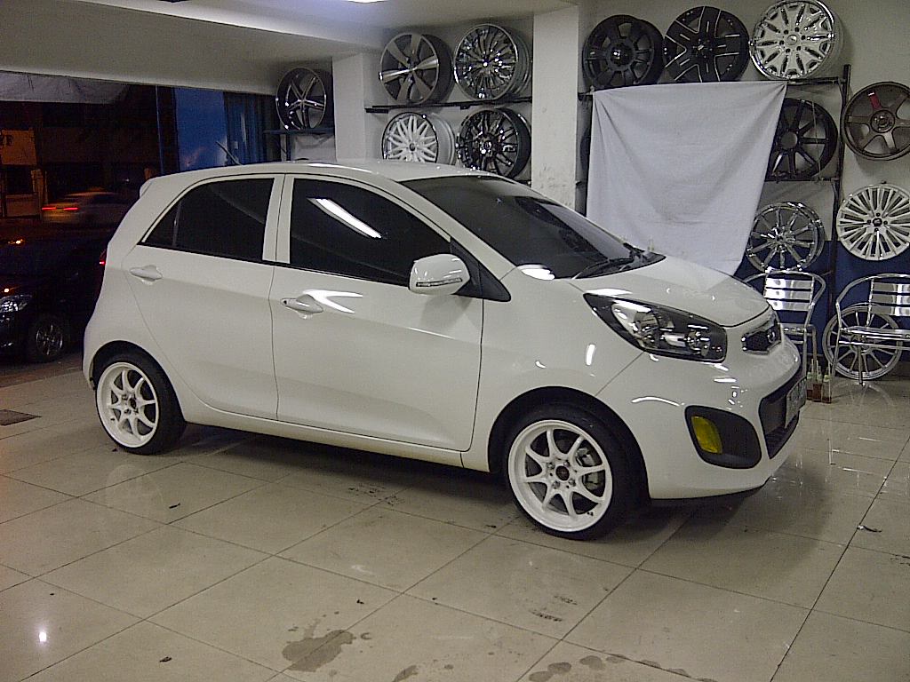 Foto Modifikasi Mobil Kia Picanto City Car Di Indonesia