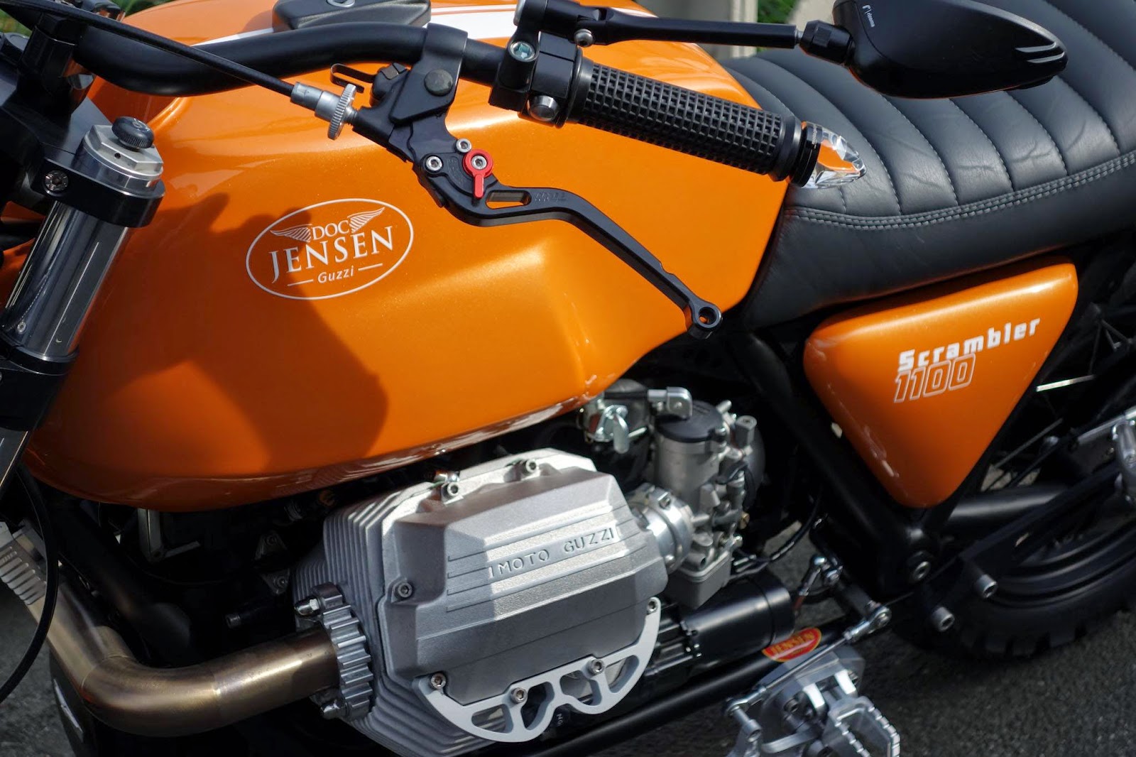 moto guzzi scrambler