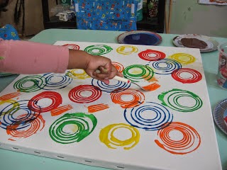 ATIVIDADES EDUCAÇÃO INFANTIL: Pintura com tinta guache
