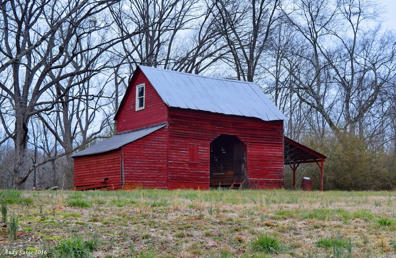 Old Barn on Hwy 53 in Braselton