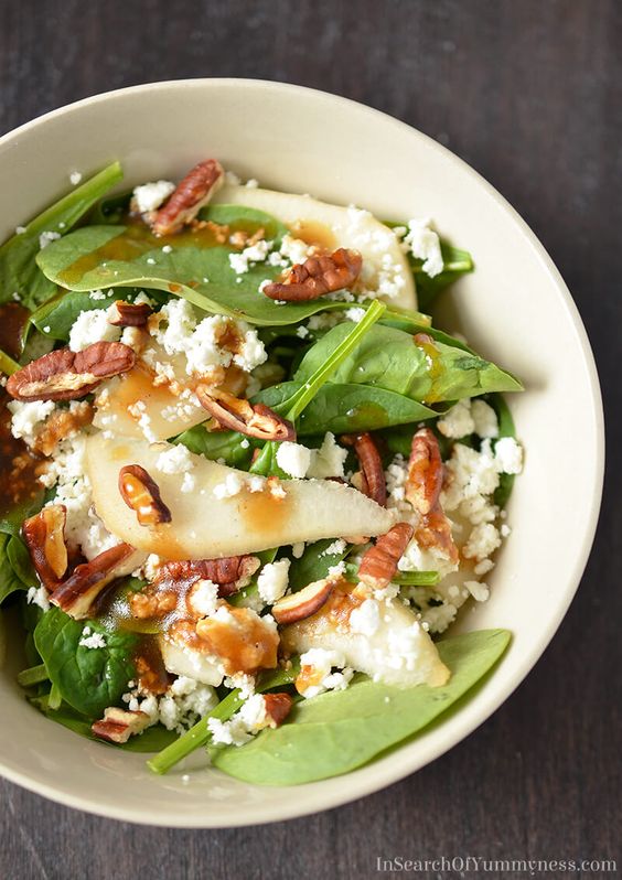 Spinach Salad with Pears, Pecans and Goat Cheese Priscilla Macis