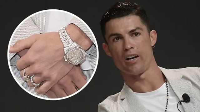Tajir! Cristiano Ronaldo Jadi Pemilik Jam Tangan Rolex Termahal dalam Sejarah Tajir! Cristiano Ronaldo Jadi Pemilik Jam Tangan Rolex Termahal dalam Sejarah