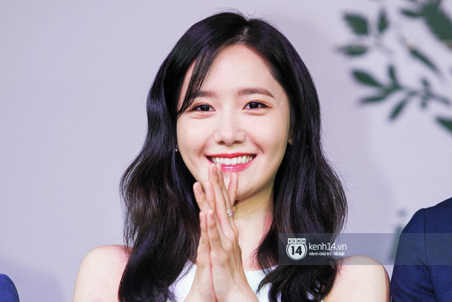 Check out SNSD YoonA's pictures from Innisfree Fiesta in Vietnam ...