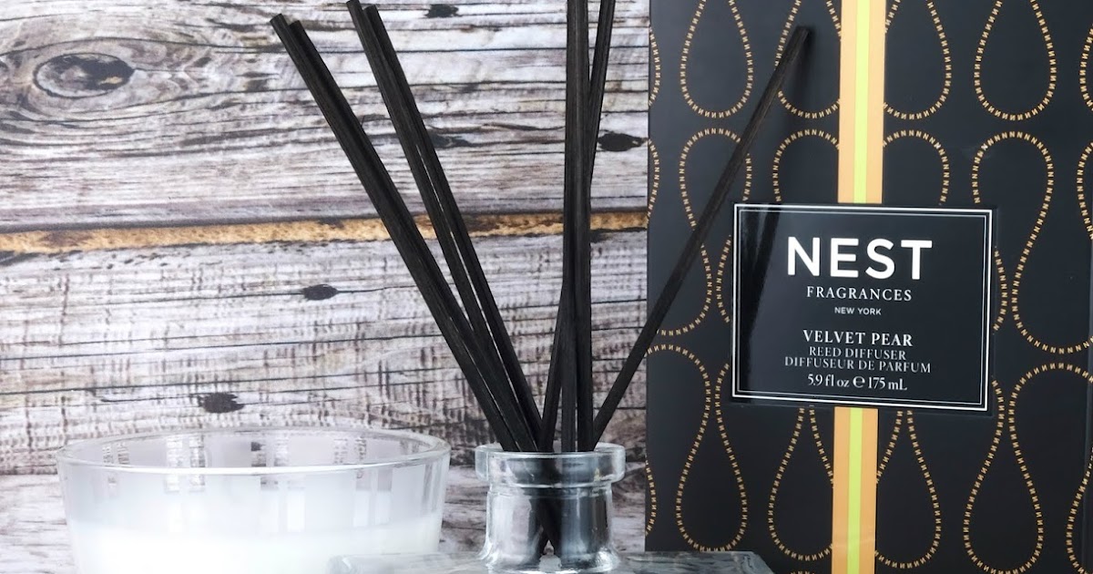 NEST Fragrances Velvet Pear Candle & Reed Diffuser Review The
