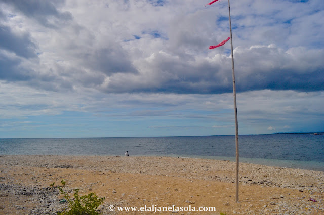 Manadi aka White Island | Occidental Mindoro