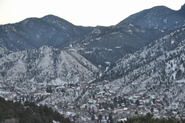 Cave of the Winds Manitou Springs Christmas coloradoviews.filminspector.com