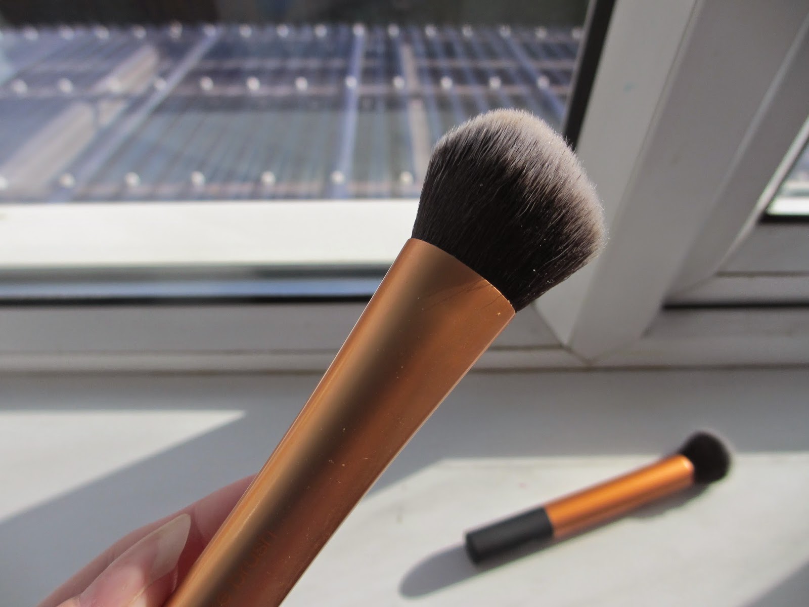 Olivia Rose Expert Face Brush vs Buffing Brush