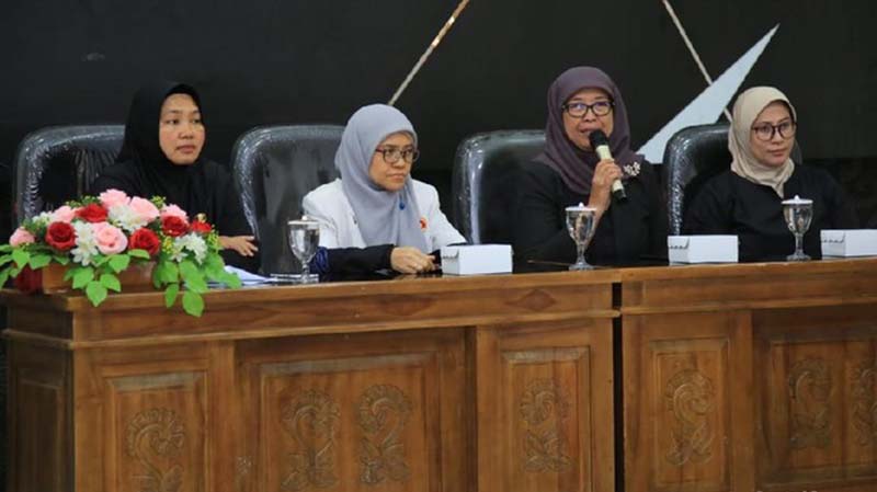 Antisipasi Corona, TKI Asal Banyuwangi Diisolasi Pulang dari Singapura Antisipasi Corona, TKI Asal Banyuwangi Diisolasi Pulang dari Singapura