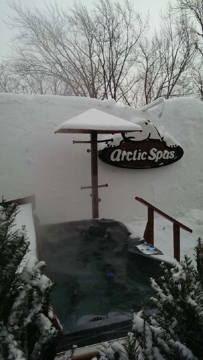 And just because the hotel is made of ice, that doesn’t mean there isn’t a spa. Because there is one.