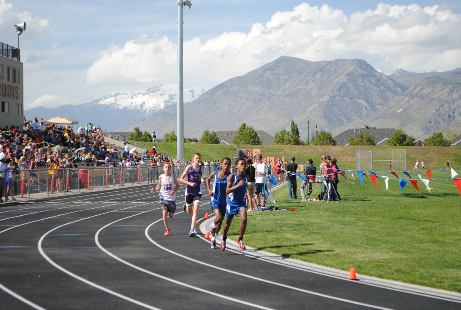Keep Moving Ahead! Alpine Days
