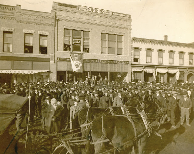 Chariton's Square Deal Kent Real Estate Building