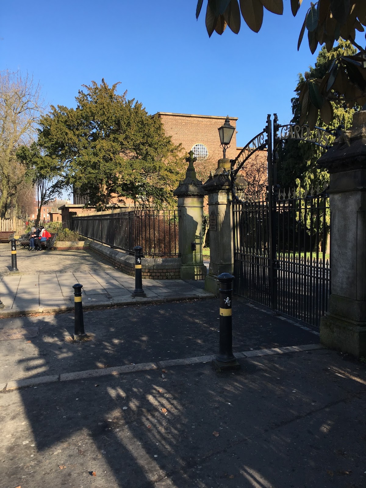 Lord Belmont in Northern Ireland Botanic Gardens Gate Lodge