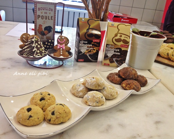 ANNE ELİ GİBİ&hellip;.. Fındıklı,Çikolatalı Kurabiye ve Pakmaya Çikolata