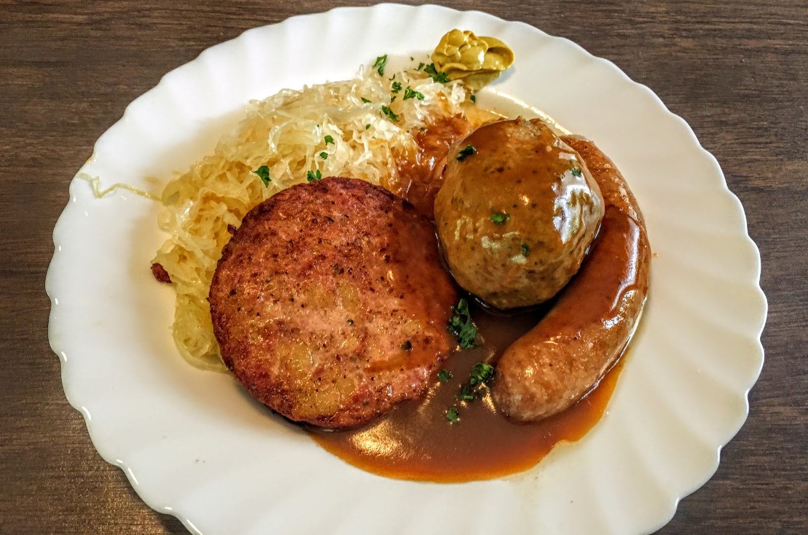 Das Auge isst mit!: 24. April 2016: Pfälzer Teller, Obst zum Tee und ...