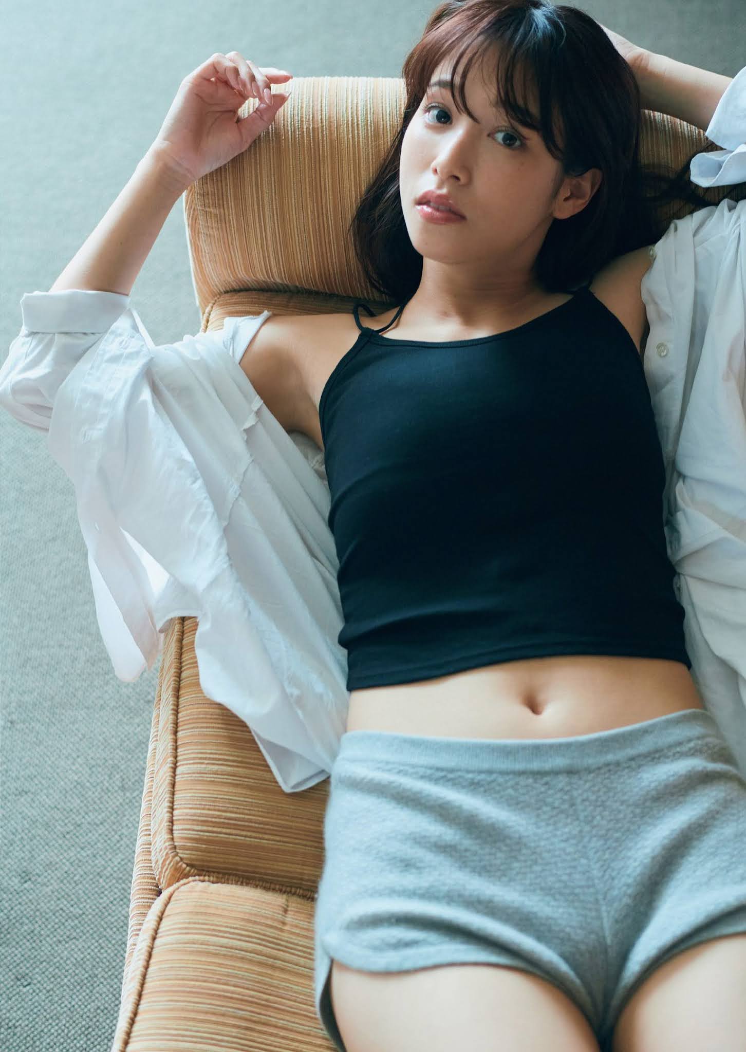 Reina Sumi 鷲見玲奈, Weekly Playboy 2021 No.25 (週刊プレイボーイ 2021年25号)