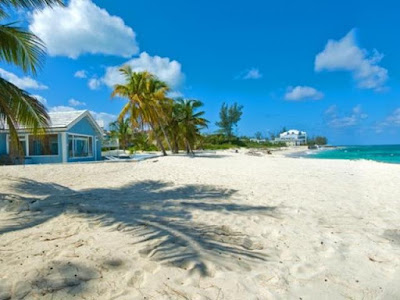 Love Beach une des plus belles plages des Bahamas