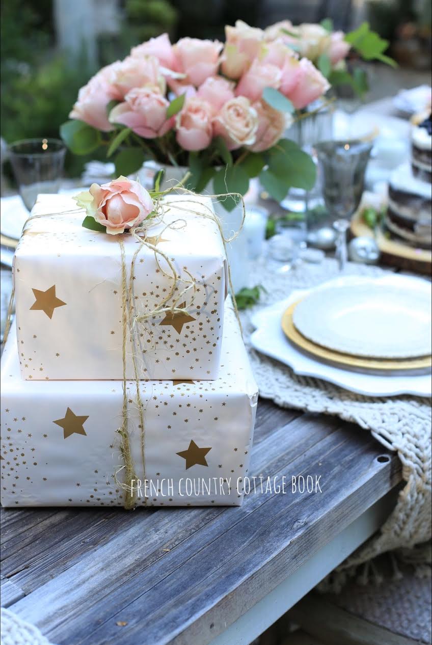 Simple & Charming Summer Party decor ideas - French Country Cottage