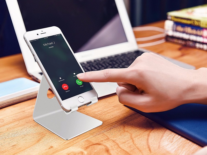 Buying on a budget? Here’s all the best tech accessories you can snag