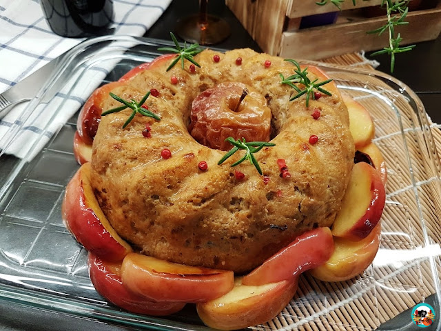 Pastel de carne de cerdo y manzanas