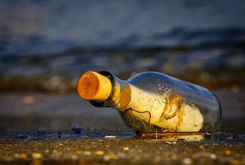 कलम का दर्द तुम्हें आभास है क्या? कलम का दर्द तुम्हें आभास है क्या?