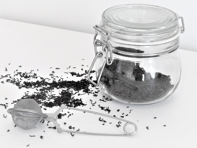 Earl Gray Creamy irtotee ja sihti earl gray creamy irtotee sihti teepurkki
