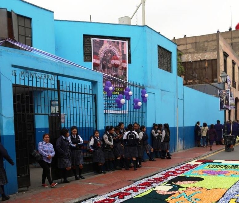 Colegio NUESTRA SEORA DE MONTSERRAT - Lima