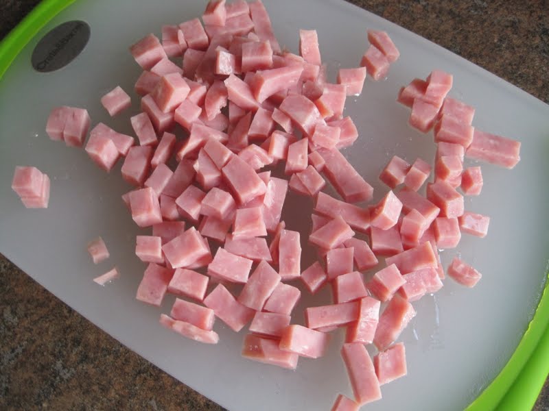 Mrs. Schwartz's Kitchen Tortellini Straw and Hay