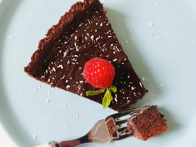 Tarta Super Delicioasa Cu Ciocolata