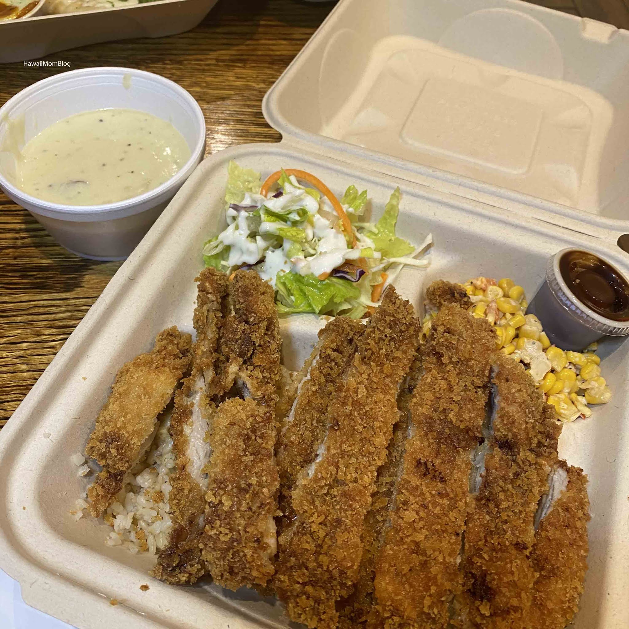 Hawaii Mom Blog Sistah at Beer Lab HI at Pearlridge