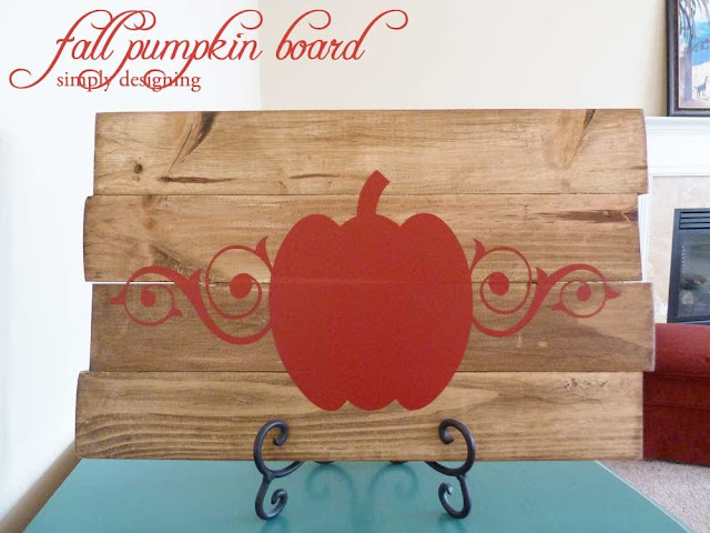 Fall Pumpkin Board (using @CabotStain 's new premium wood finish product!) | #fall #pumpkin #halloween #spon 