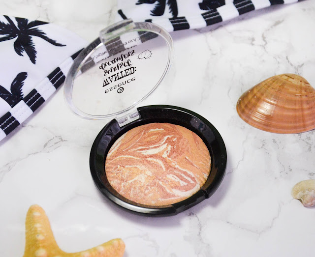 Essence Wanted: Sunset Dreamers TE Marble Highlighter 01 golden summer days