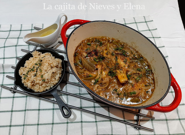 Pollo Yassa - Pollo con cebolla, cítricos y chile