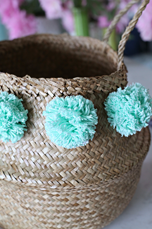 IHeart Organizing DIY Pom Pom Basket (an easy High/Low project!)