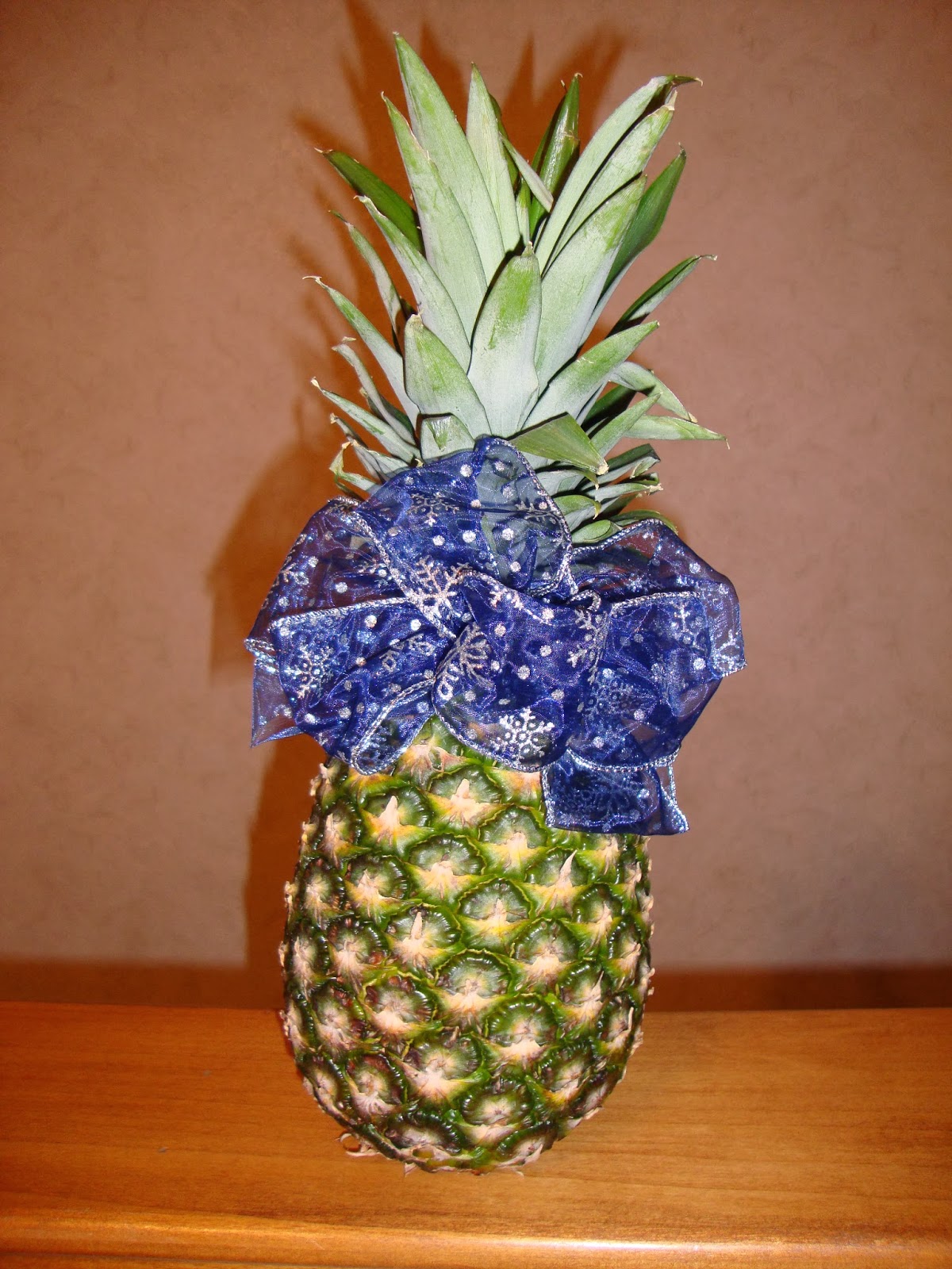 Bacon's Select Produce A Simple, Pineapple Gift