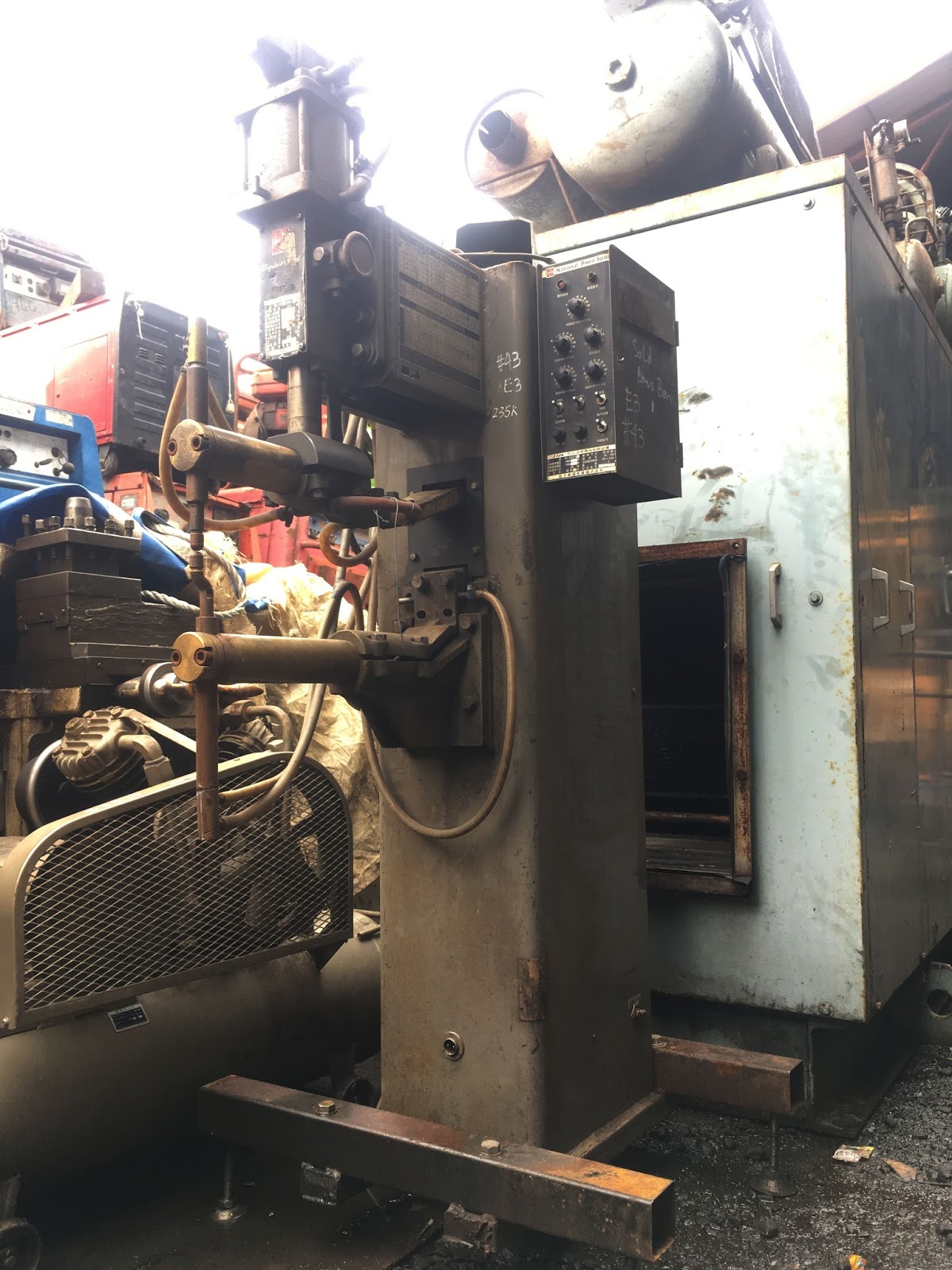 Products spot weld welding machine from japan