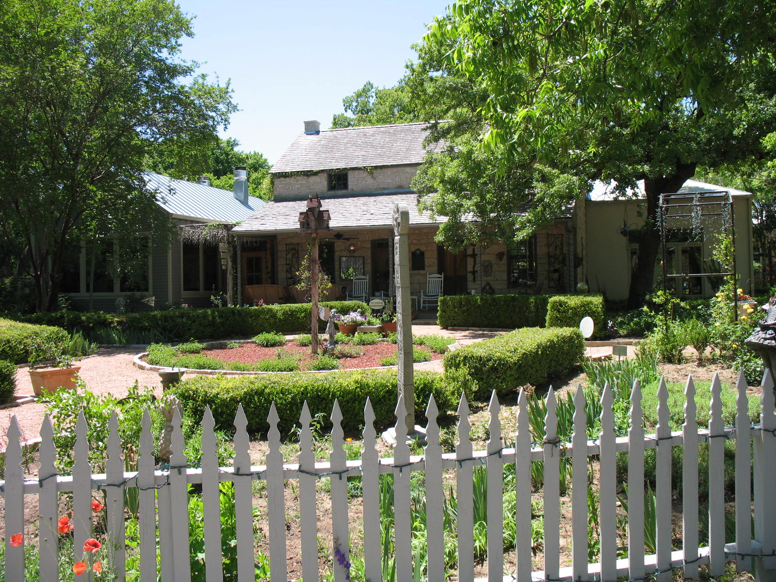 Miss Bloomers Fredericksburg Herb Farm
