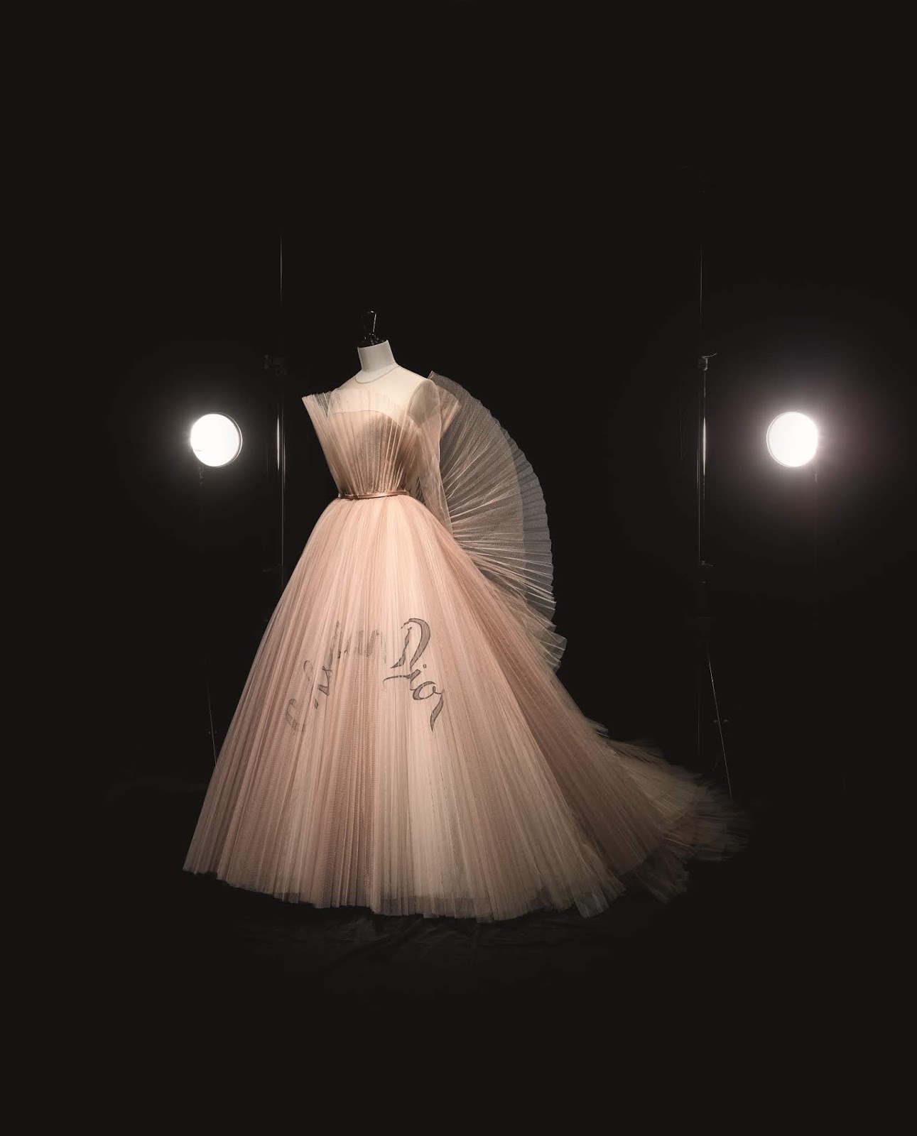 V&A exhibition explores the all-pervasive legacy of Christian Dior