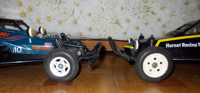 Tamiya Hornet and Nikko Thundebolt wheels (swapping)