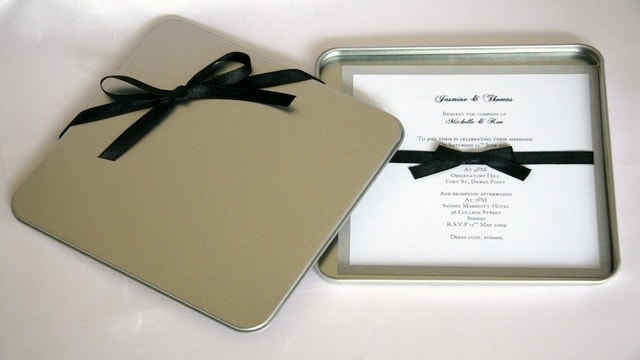 custom wedding invitation box