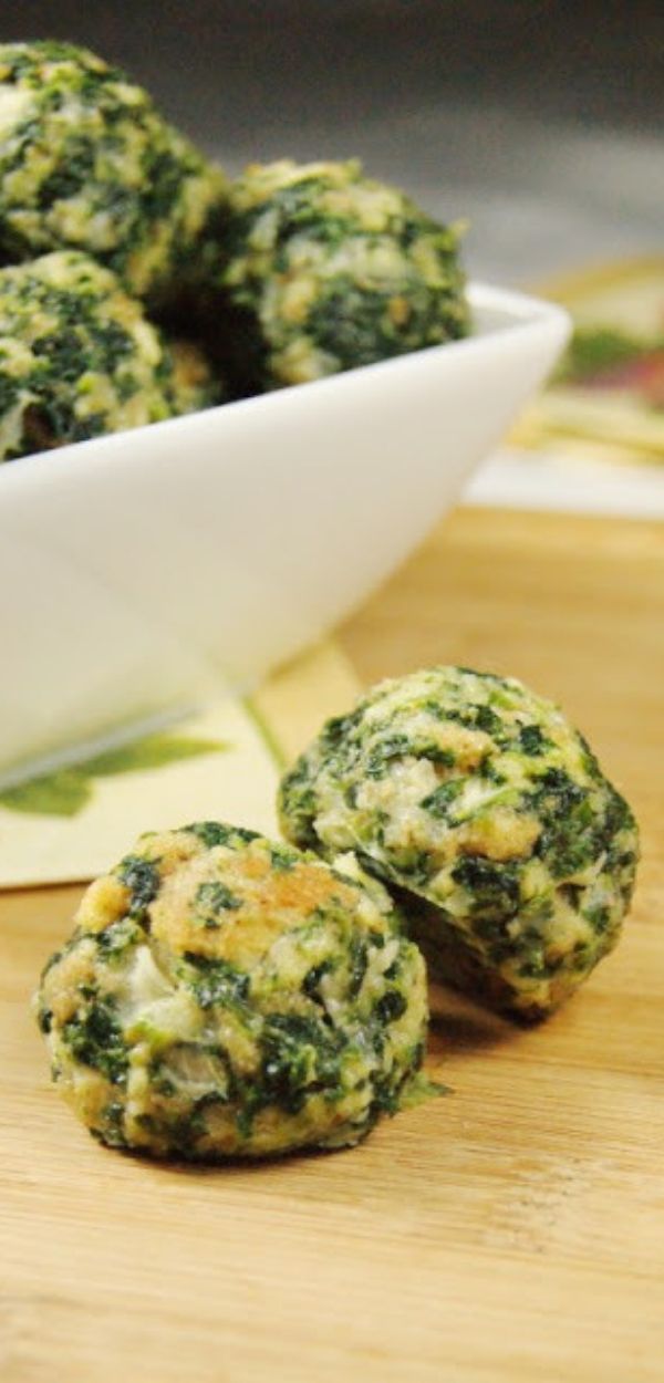 Spinach Balls cocktail drinks and foods recipes