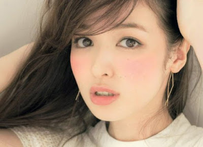 Japanese_Hangover_Makeup_Looks
