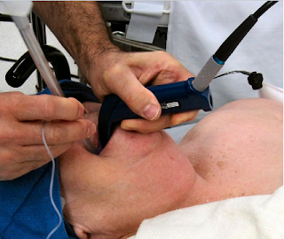 مساعدة مريض