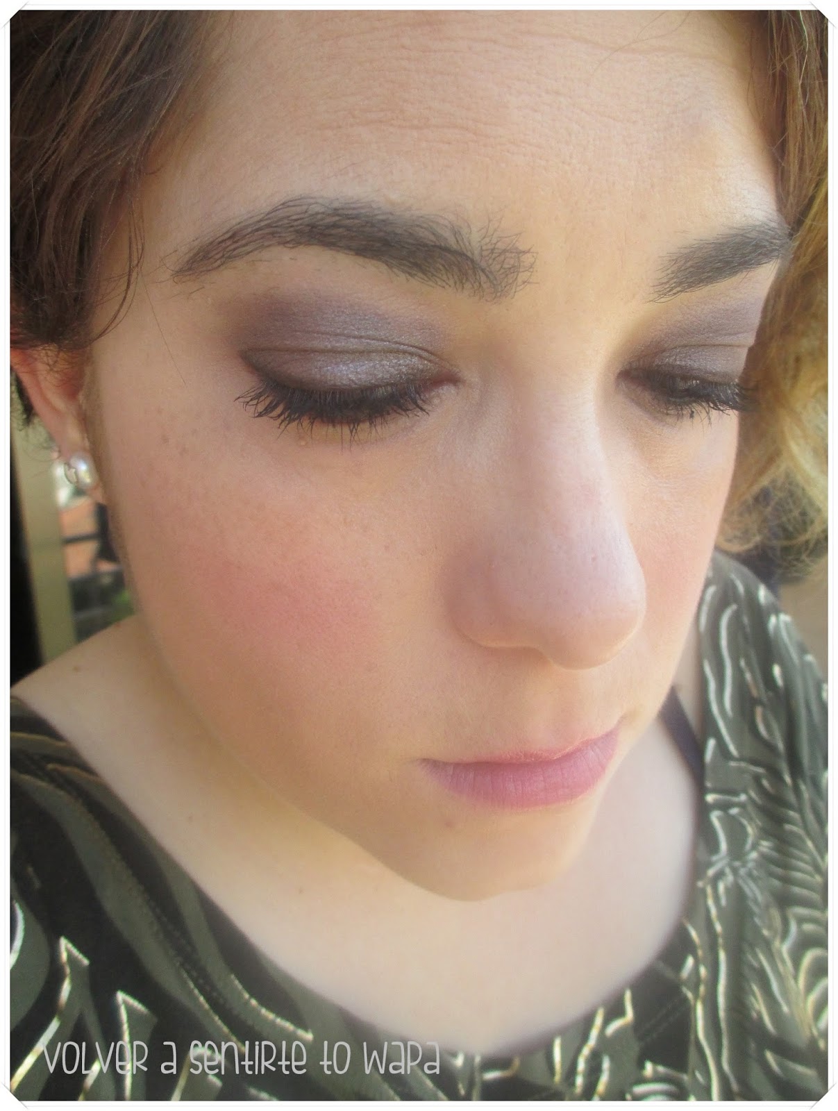 Maquillaje con sombras de Make Up Store