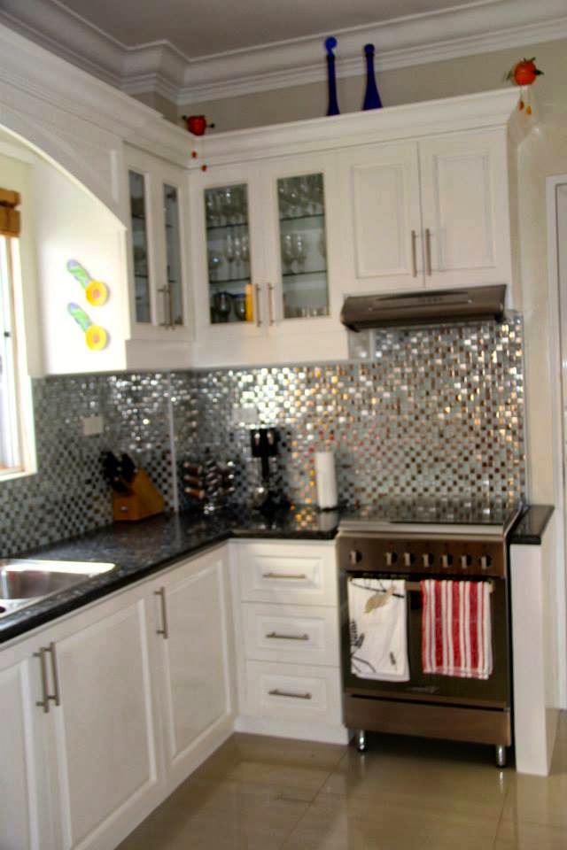 HOUSE AND LOT FOR SALE in CEBU CEBU BEACHFRONT HOUSE FOR SALE IN