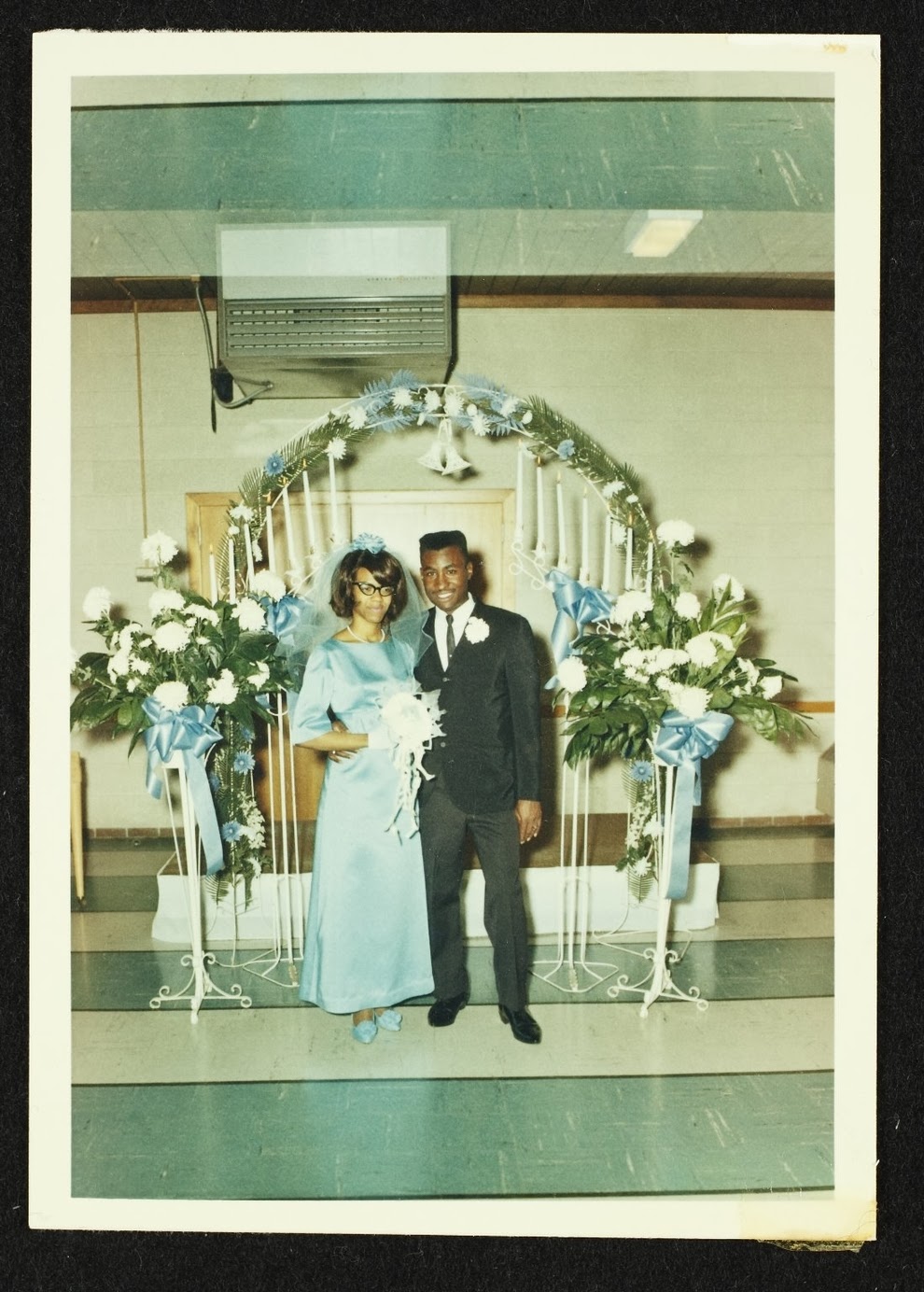 Adorable Real Vintage Wedding Photos From the 1960s ~ vintage everyday