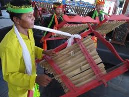 Angklung Caruk – Banyuwangi ~ Informasi