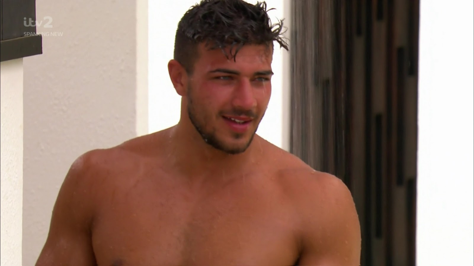 Tommy Fury showering in white,see-thru boxers in Love Island S05E07.