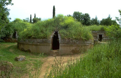 Gli Etruschi: storia, cultura e segreti di un'antica civiltà - Tour guidato della Necropoli della Banditaccia a Cerveteri