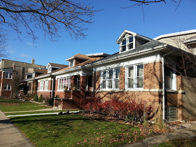 The Chicago Real Estate Local: Winnemac Park blooms AND and look at