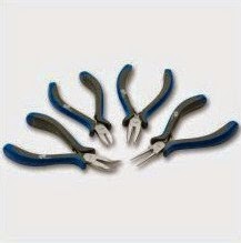 Pulsera kumihimo en espiral